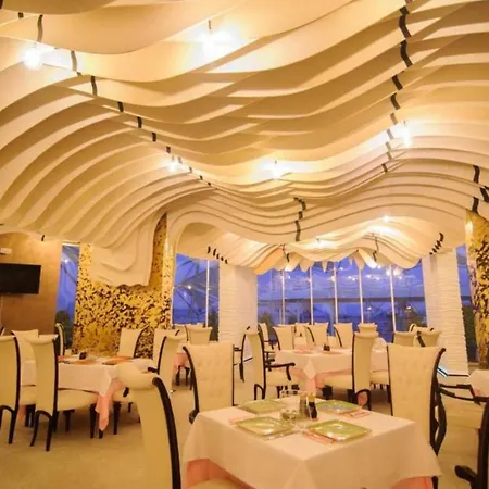 Apartahotel White Tower 608